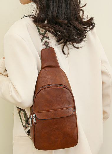 The Lark Crossbody