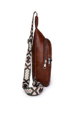 The Lark Crossbody