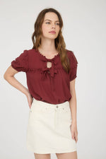 Petal Cove Bow Top