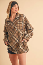 Mya Plaid Pullover