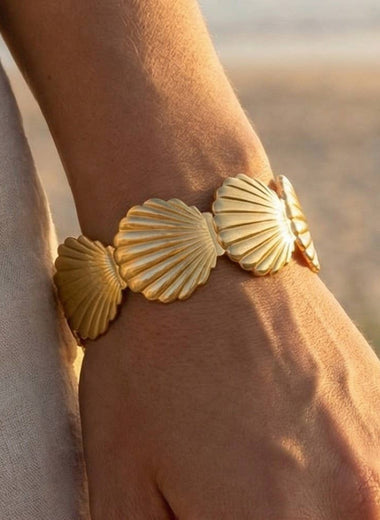 Sunkissed Shell Bracelet