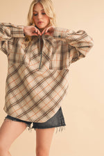 Mya Plaid Pullover