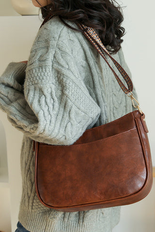 Nova Messenger Bag