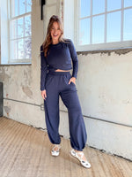 Cozy Twist Lounge Set