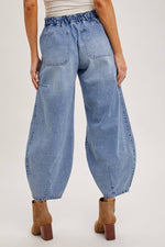 Harper Barrel Jeans