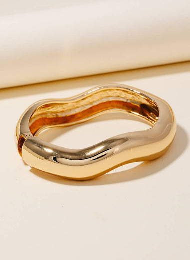 Modern Muse Bangle