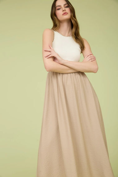 The City Stroll Dress