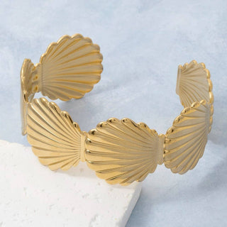 Sunkissed Shell Bracelet